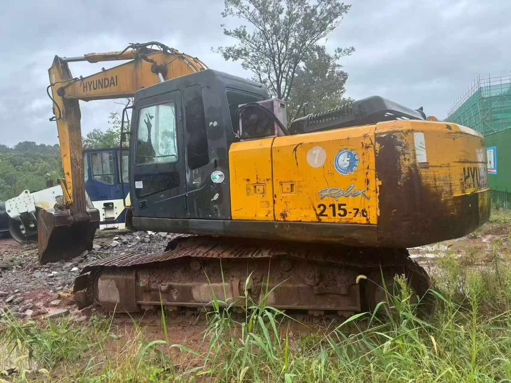 Buy Hyundai R215-7C Used Excavator / 6