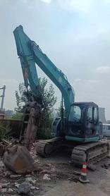 Buy Kobelco SK135 Used Excavator / 5 Buy Kobelco SK135 Used Excavator / 5