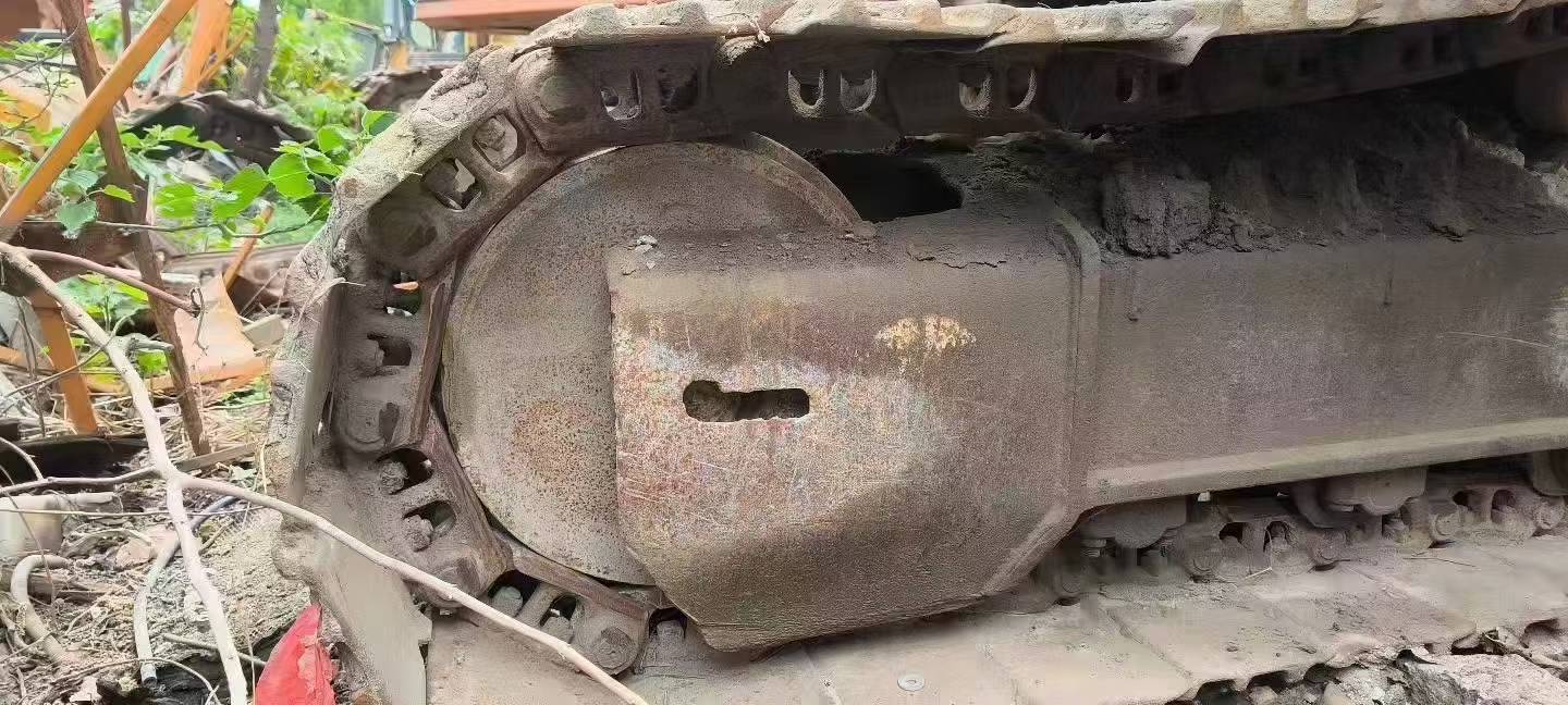 Buy Hitachi ZX200-6 Used Excavator / 2