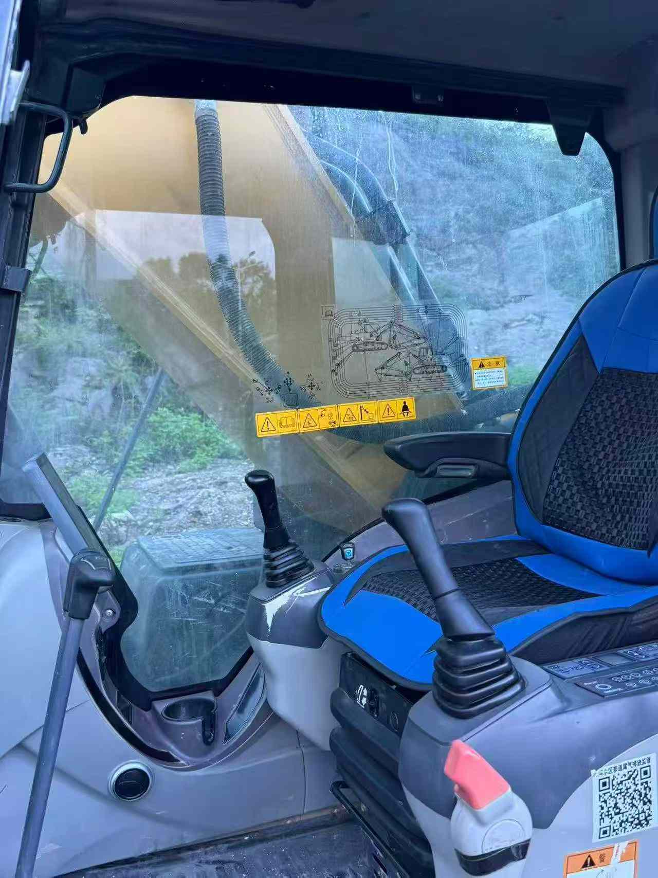 Buy XCMG XE550DK Used Excavator / 9