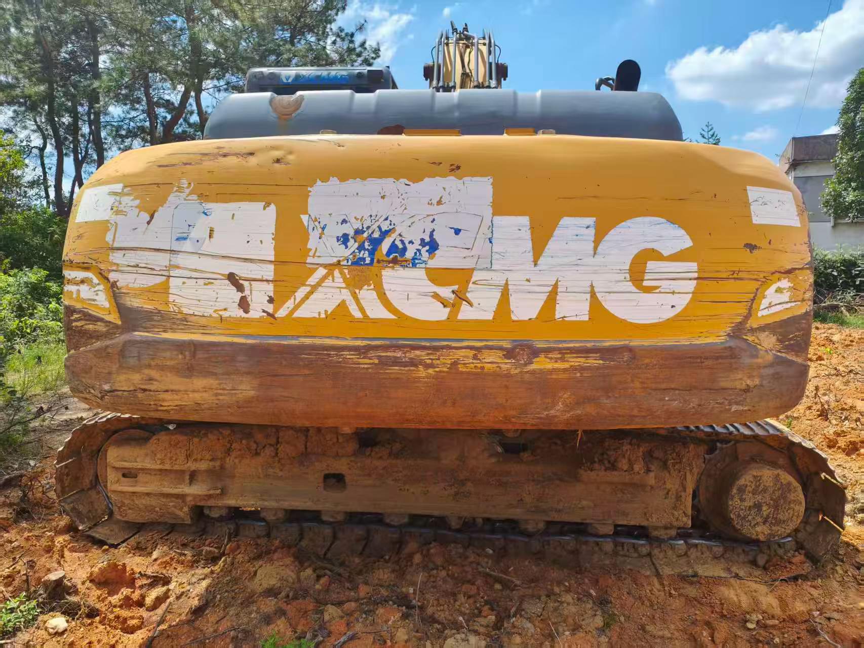 Buy XCMG XE215 Used Excavator / 7