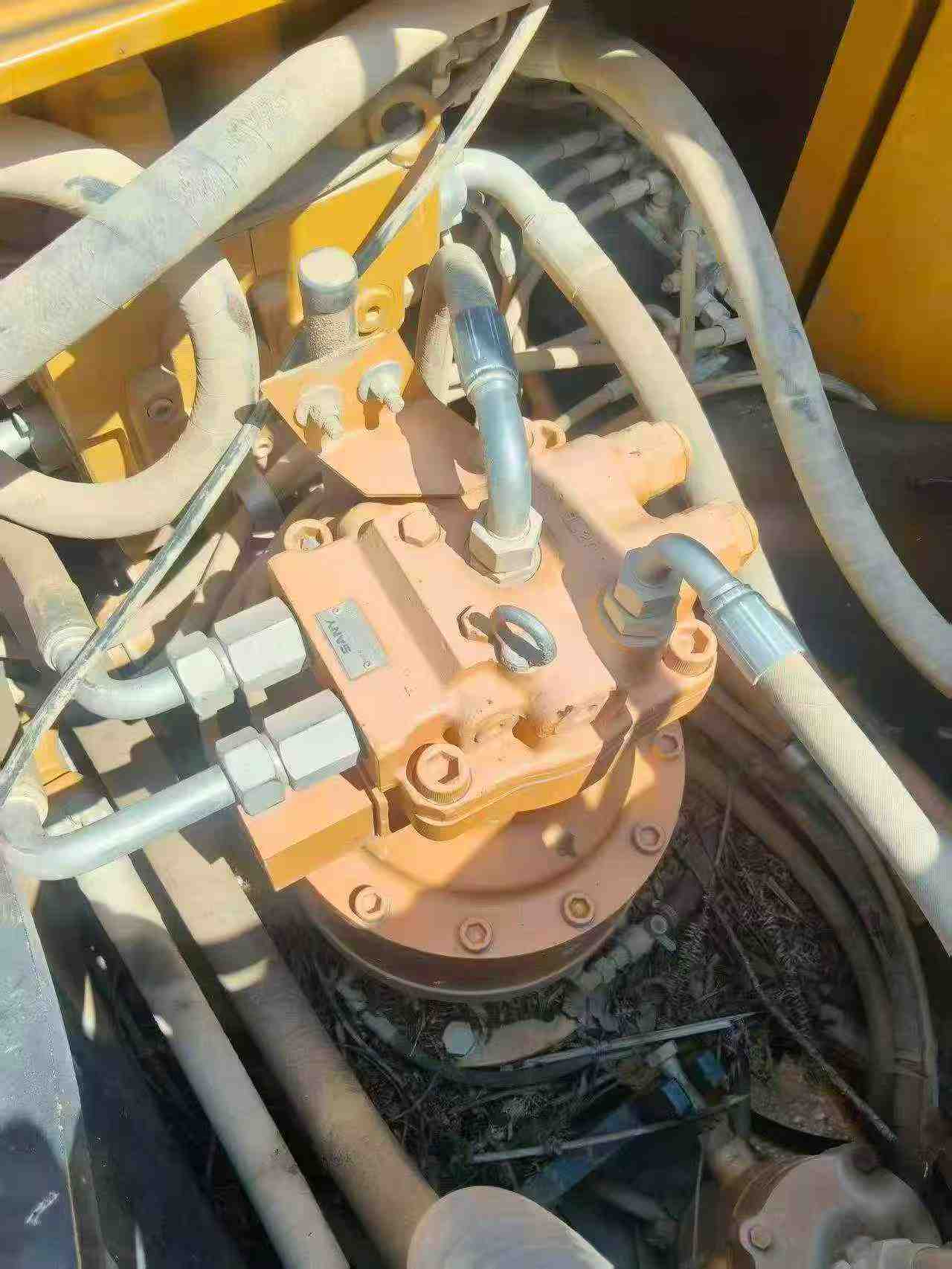 Buy Sany SY215C Used Excavator / 2