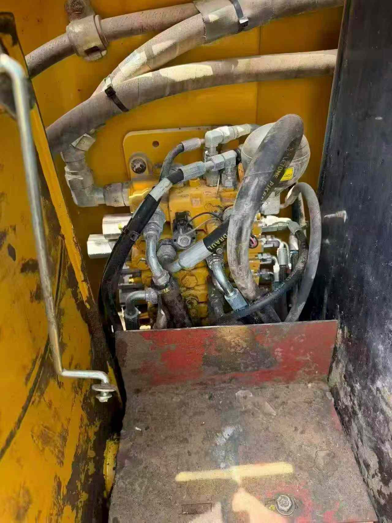 Buy Caterpillar 306D Used Excavator / 5