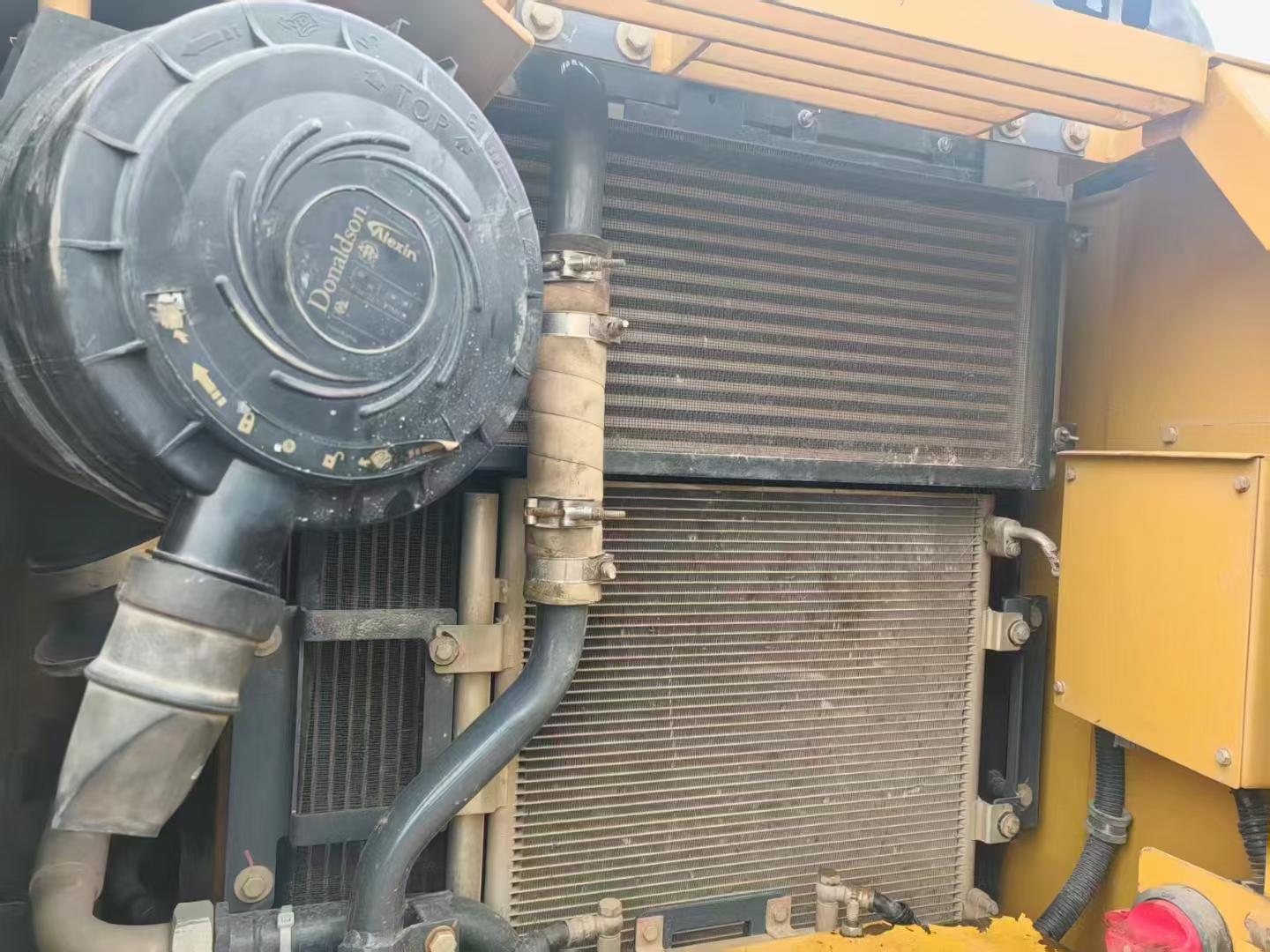 Buy XCMG XE155D Used Excavator / 8