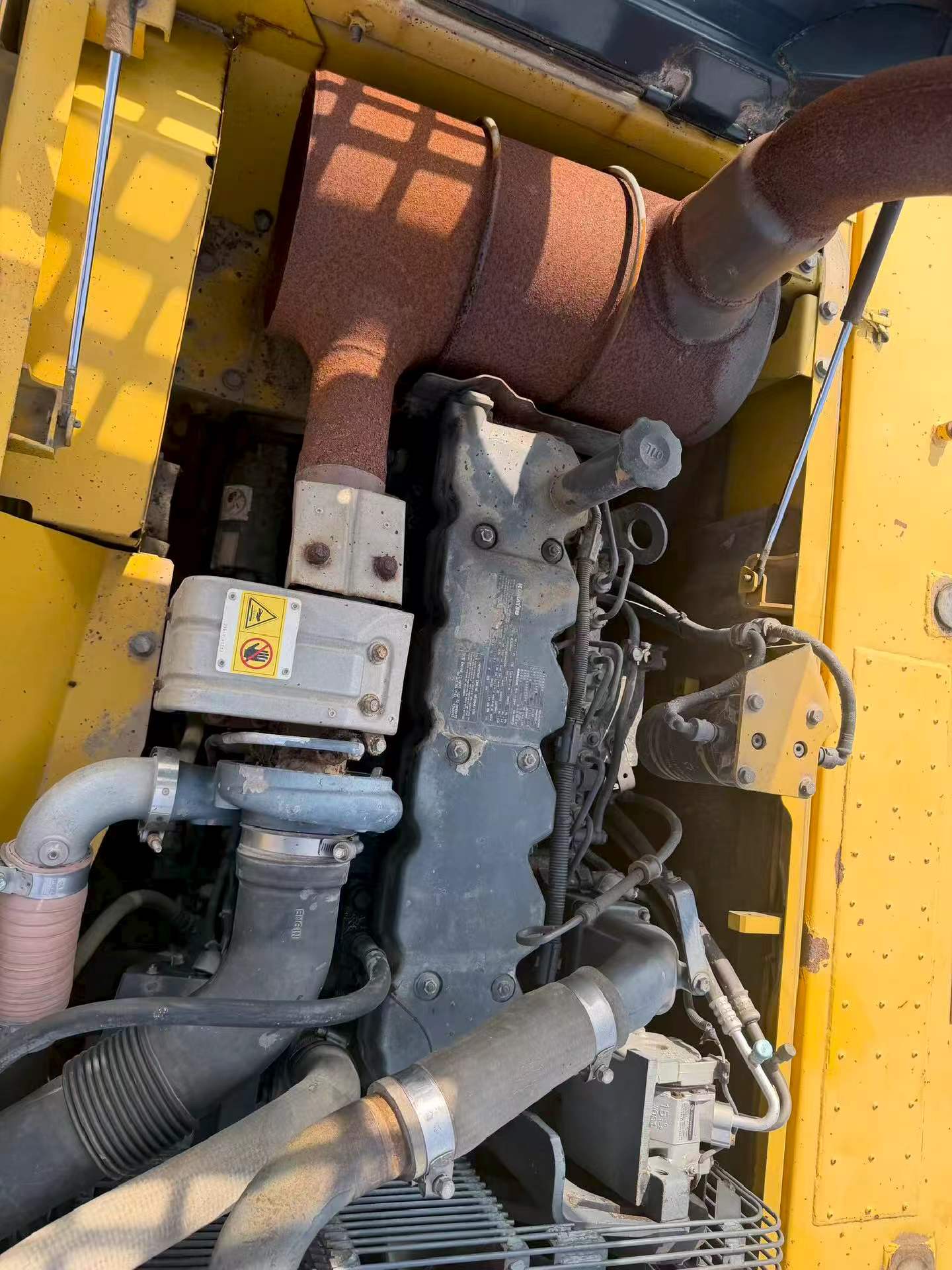 Buy Komatsu PC200-8 Used Excavator / 4