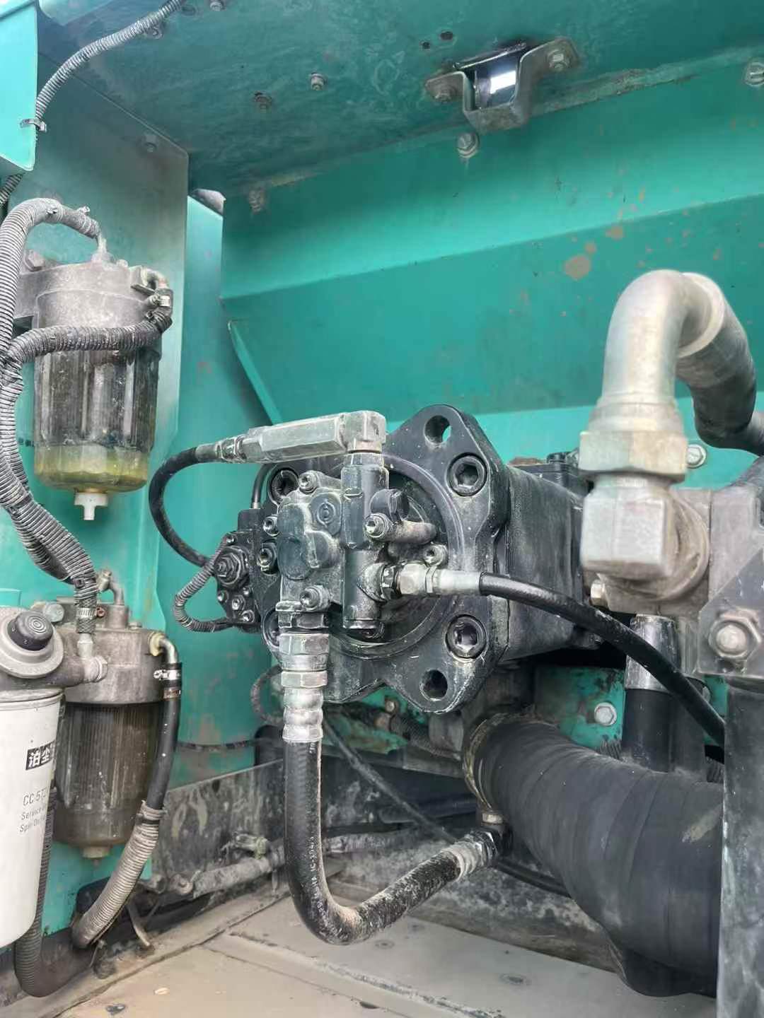 Buy Kobelco SK200-2 Used Excavator / 4