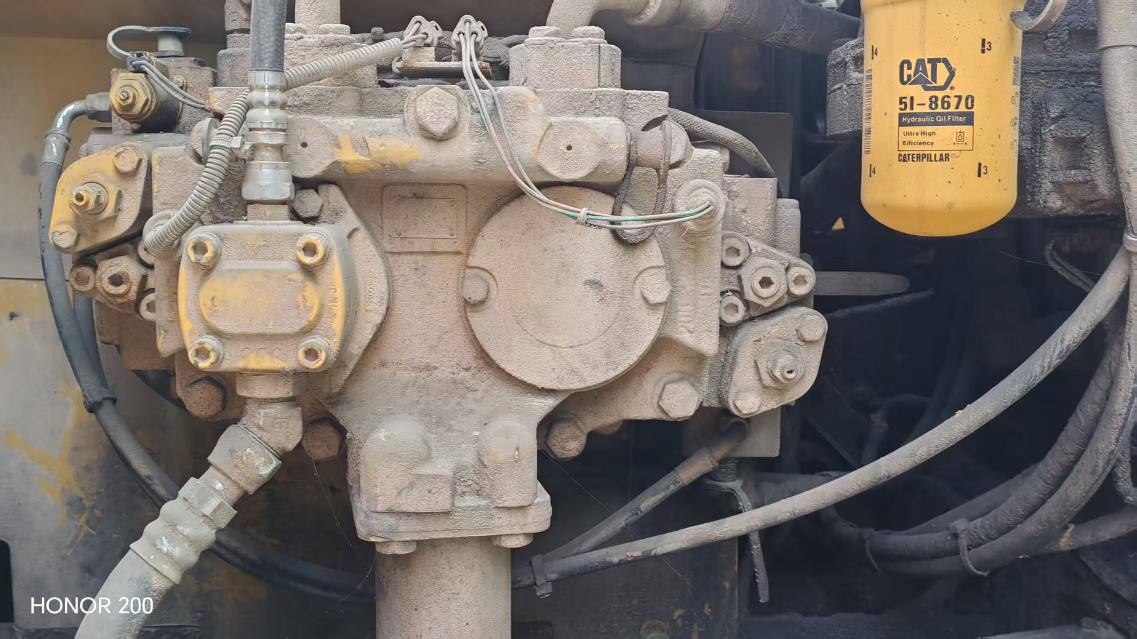 Buy Caterpillar 320D Used Excavator / 4