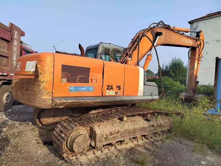 Buy Hitachi ZX210-3G Used Excavator / 1