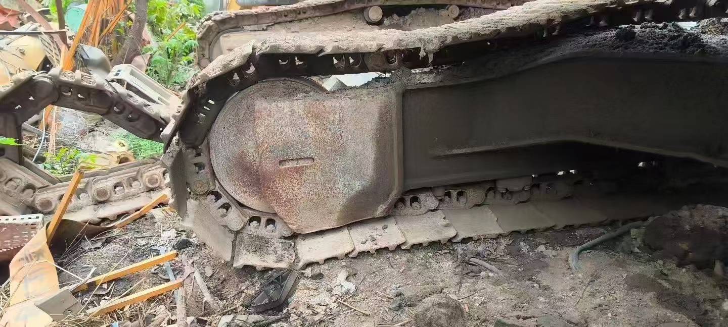 Buy Hitachi ZX200-6 Used Excavator / 3