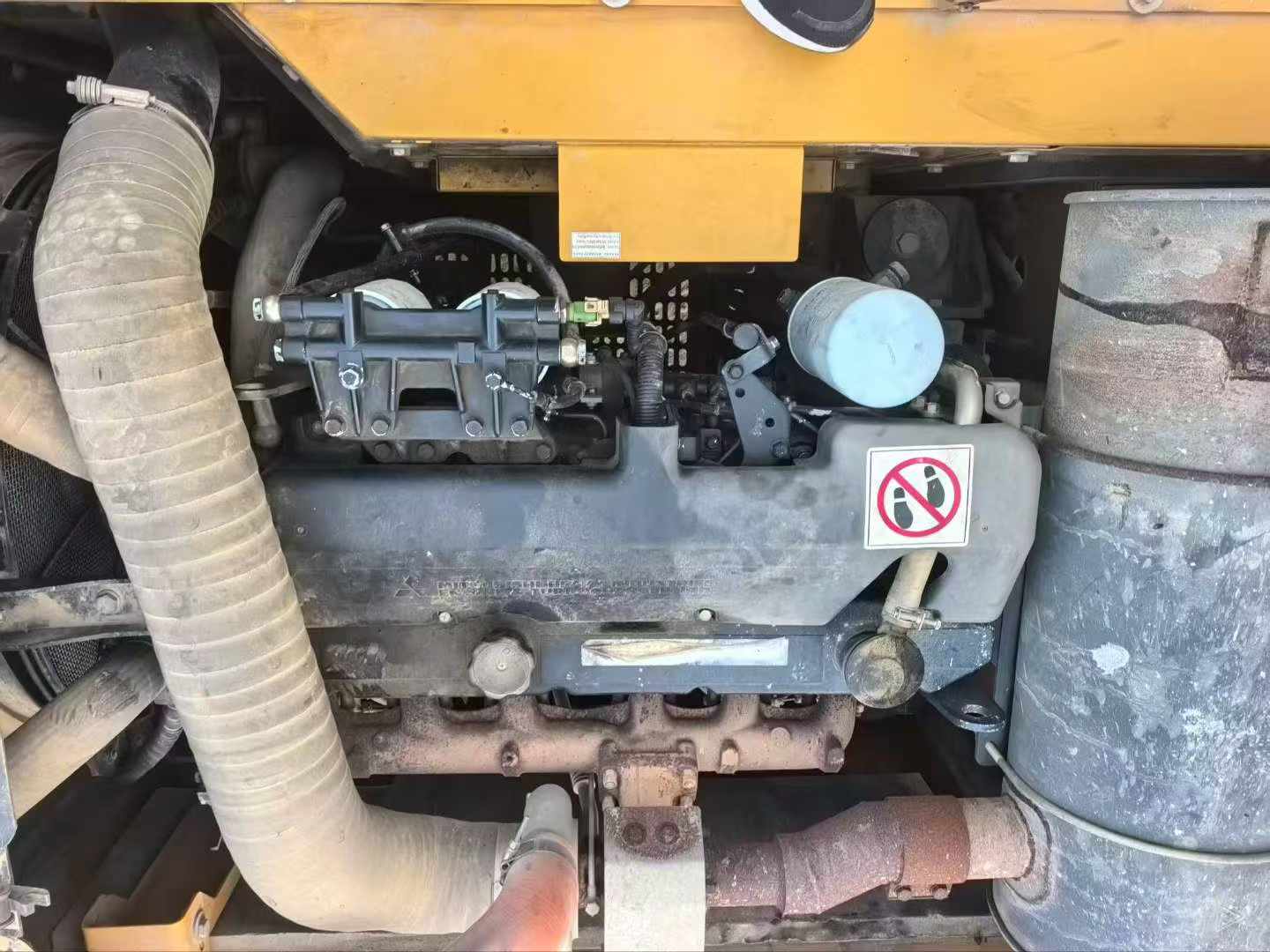 Buy Sany SY245H Used Excavator / 3
