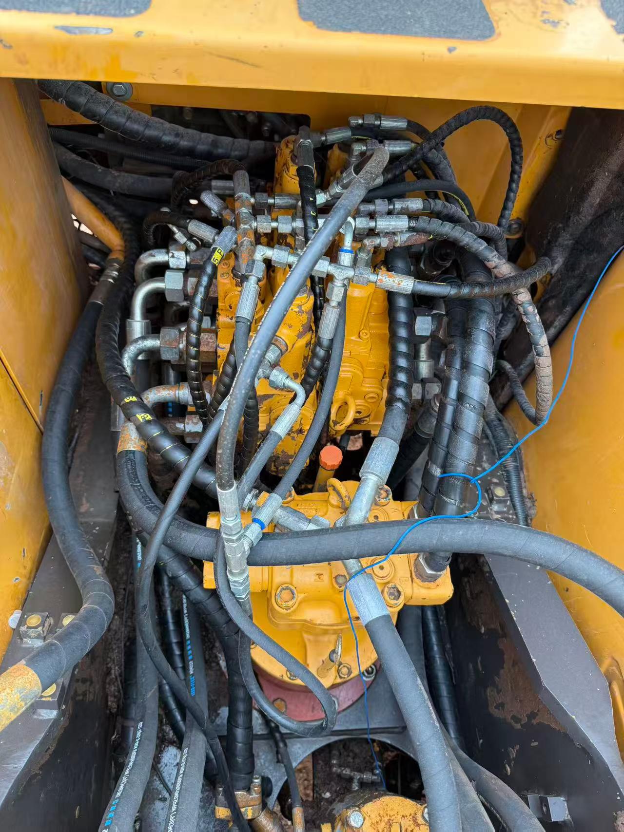 Buy Sany SY115C Used Excavator / 4