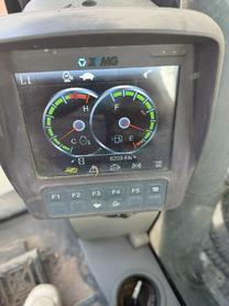 Buy XCMG XE135B Used Excavator / 4 Buy XCMG XE135B Used Excavator / 4
