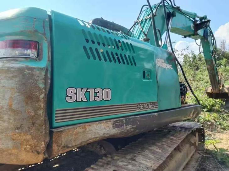 Buy Kobelco SK130 Used Excavator / 1
