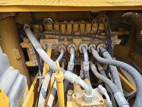 Buy Caterpillar 323 Used Excavator / 5 Buy Caterpillar 323 Used Excavator / 5