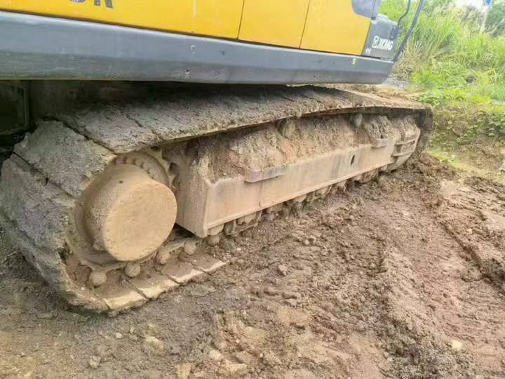 Buy XCMG XE370 Used Excavator / 7
