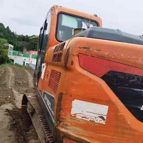 Buy Doosan S130W-3 Used Excavator / 4 Buy Doosan S130W-3 Used Excavator / 4
