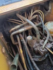 Buy Caterpillar 323 Used Excavator / 8 Buy Caterpillar 323 Used Excavator / 8