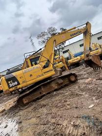 Buy Komatsu PC200-8 Used Excavator / 3 Buy Komatsu PC200-8 Used Excavator / 3