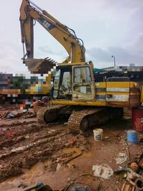 Buy Caterpillar 320A Used Excavator / 2 Buy Caterpillar 320A Used Excavator / 2