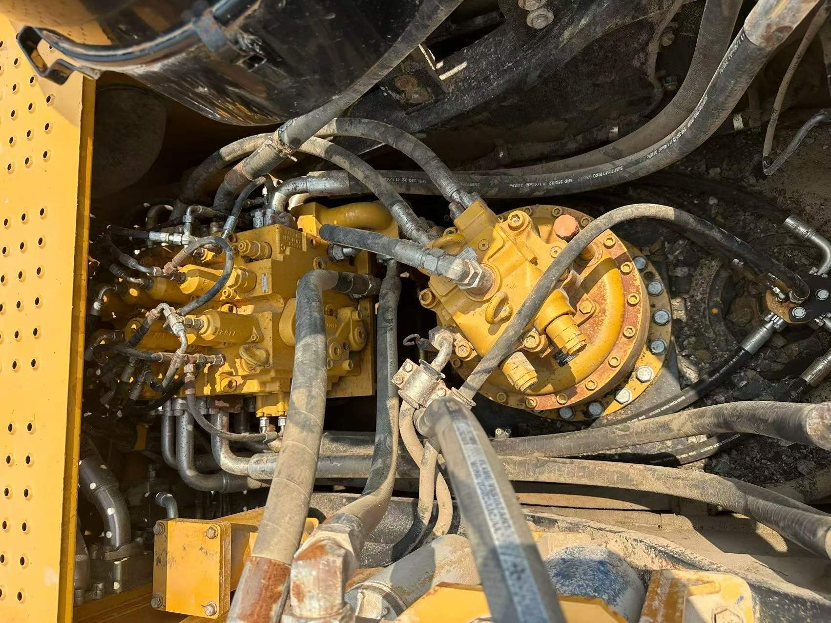 Buy Sany SY550H Used Excavator / 6