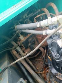 Buy Kobelco SK200-10 Used Excavator / 2 Buy Kobelco SK200-10 Used Excavator / 2