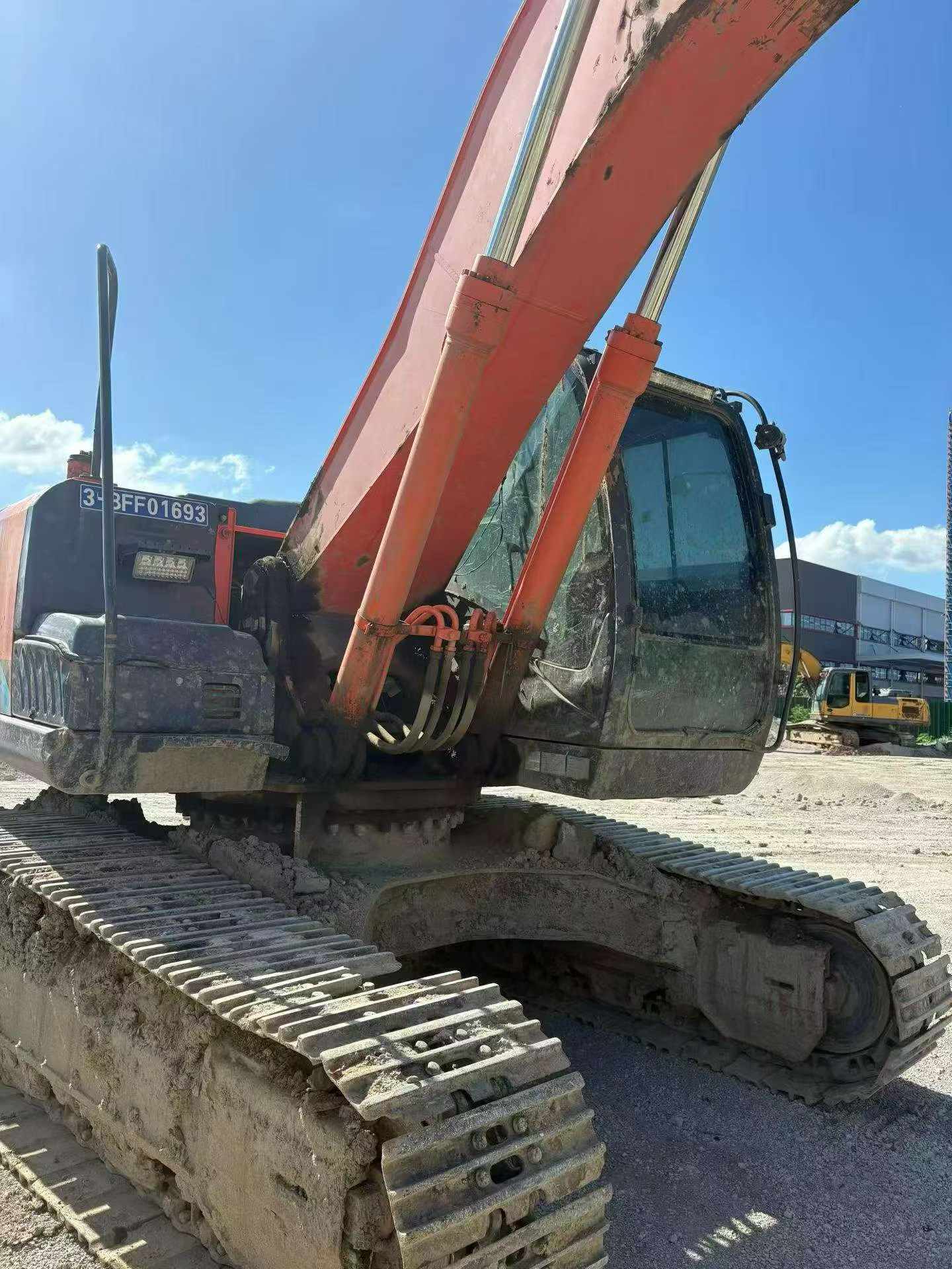 Buy Hitachi ZX240-5A Used Excavator / 3