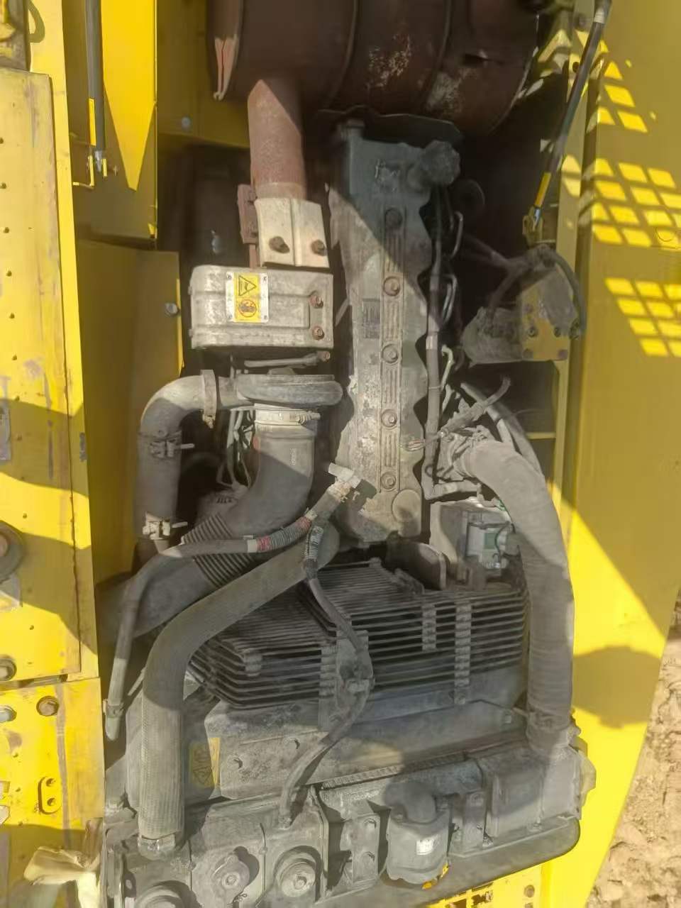 Buy Komatsu PC200-8 Used Excavator / 4