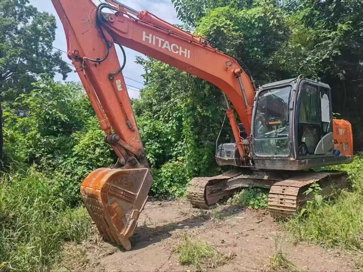Buy Hitachi ZX130-5A Used Excavator / 3