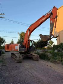 Buy Hitachi EX200-3 Used Excavator / 2 Buy Hitachi EX200-3 Used Excavator / 2