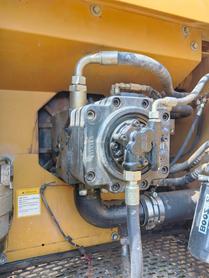 Buy Sany SY205C Used Excavator / 3 Buy Sany SY205C Used Excavator / 3