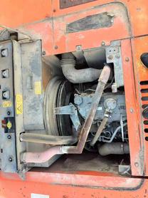 Buy Hitachi EX200-3 Used Excavator / 4 Buy Hitachi EX200-3 Used Excavator / 4