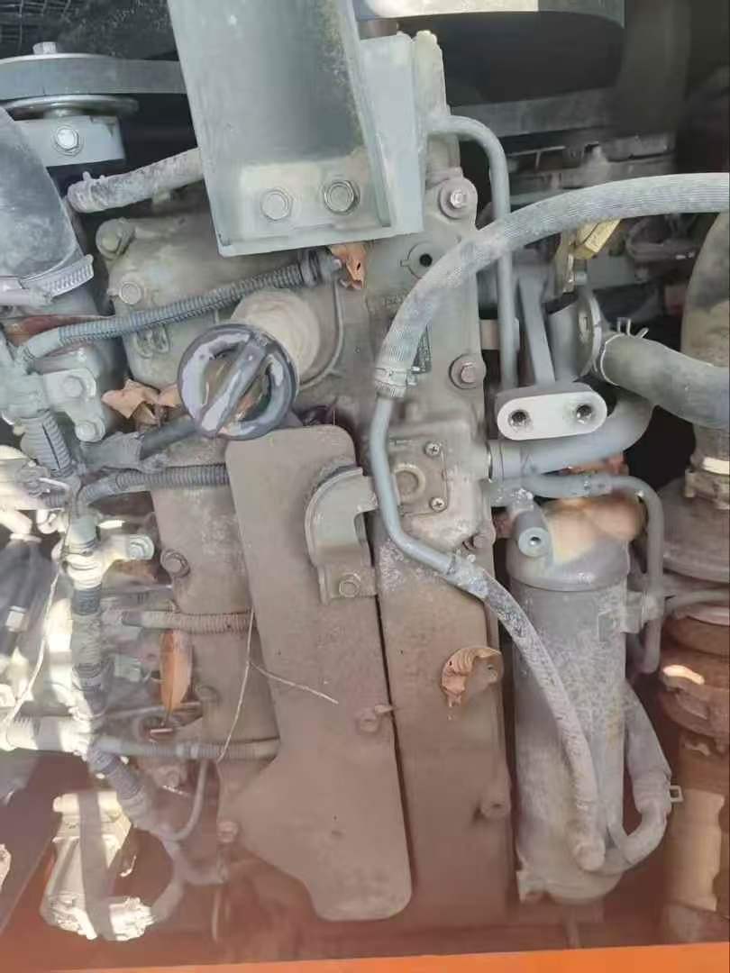 Buy Hitachi ZX130-5A Used Excavator / 4