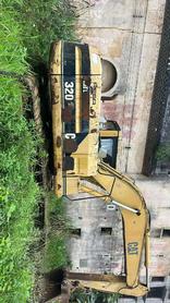 Buy Caterpillar 320V2 Used Excavator / 4 Buy Caterpillar 320V2 Used Excavator / 4