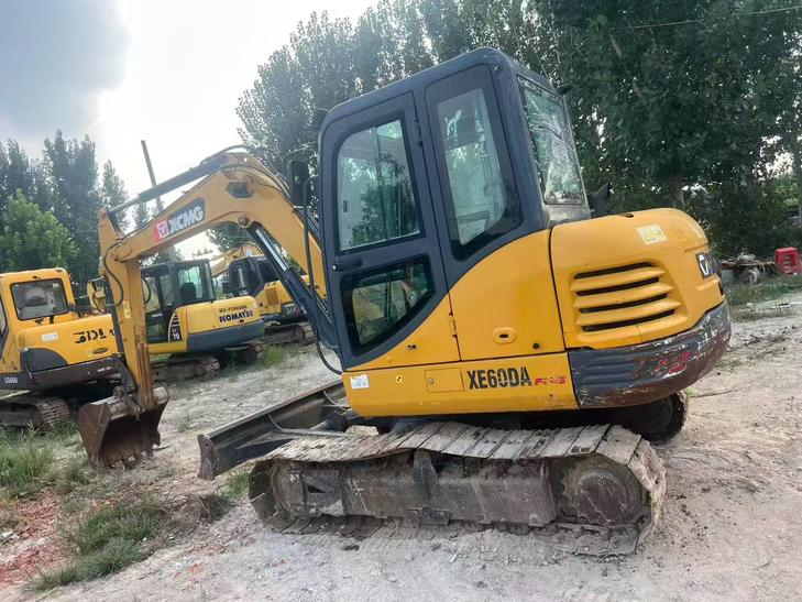 Buy XCMG XE60 Used Excavator / 1