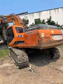 Buy Doosan DH300-7 Used Excavator / 2 Buy Doosan DH300-7 Used Excavator / 2