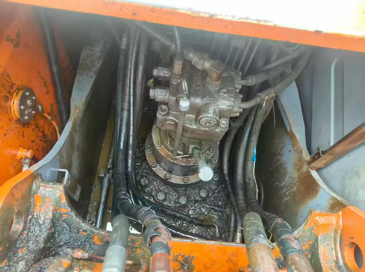 Buy Hitachi EX120-6 Used Excavator / 5
