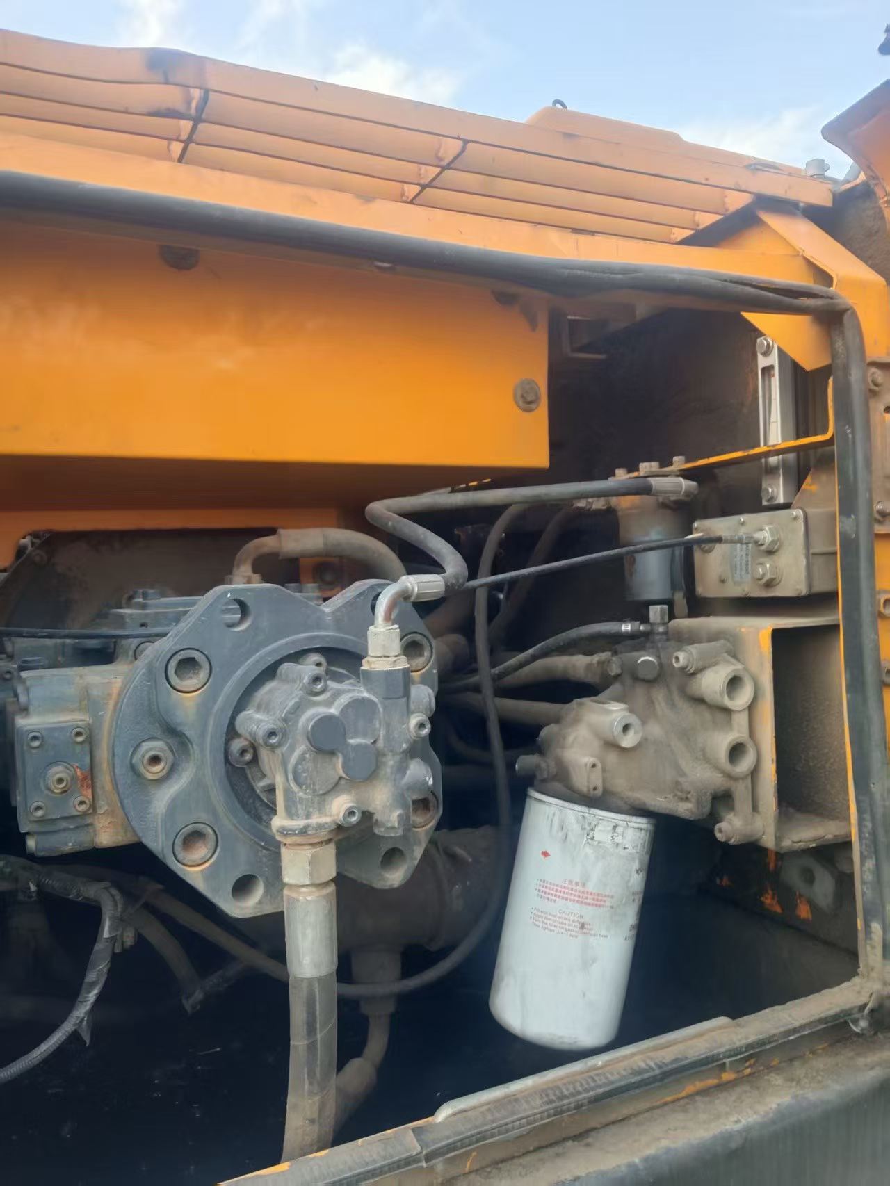 Buy Sany SY215C-8 Used Excavator / 3