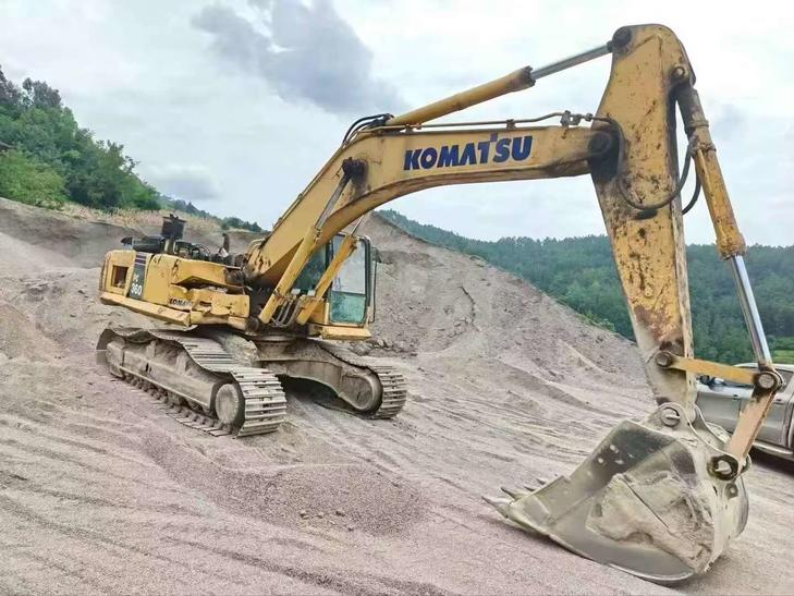 Buy Komatsu PC360-7 Used Excavator / 1
