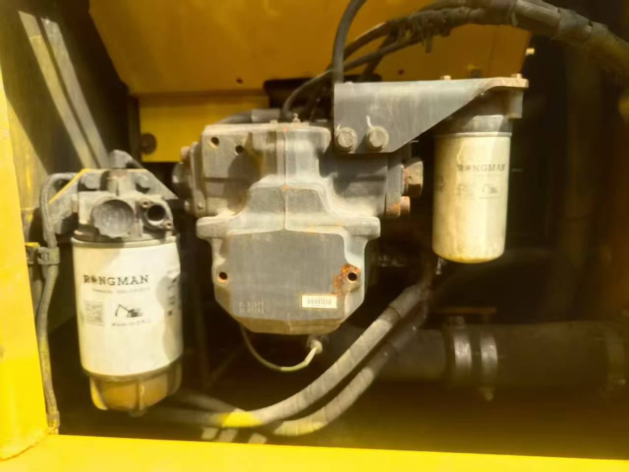 Buy Komatsu PC200-8 Used Excavator / 5