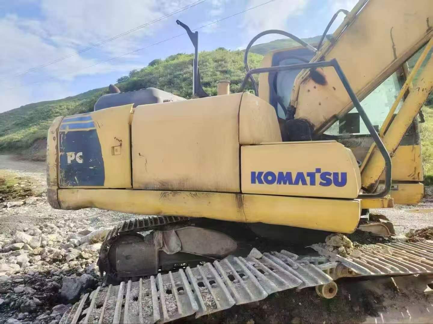 Buy Komatsu PC210-8 Used Excavator / 2