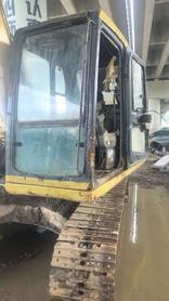 Buy Komatsu PC100 Used Excavator / 4 Buy Komatsu PC100 Used Excavator / 4