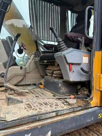 Buy XCMG XE75C Used Excavator / 8 Buy XCMG XE75C Used Excavator / 8