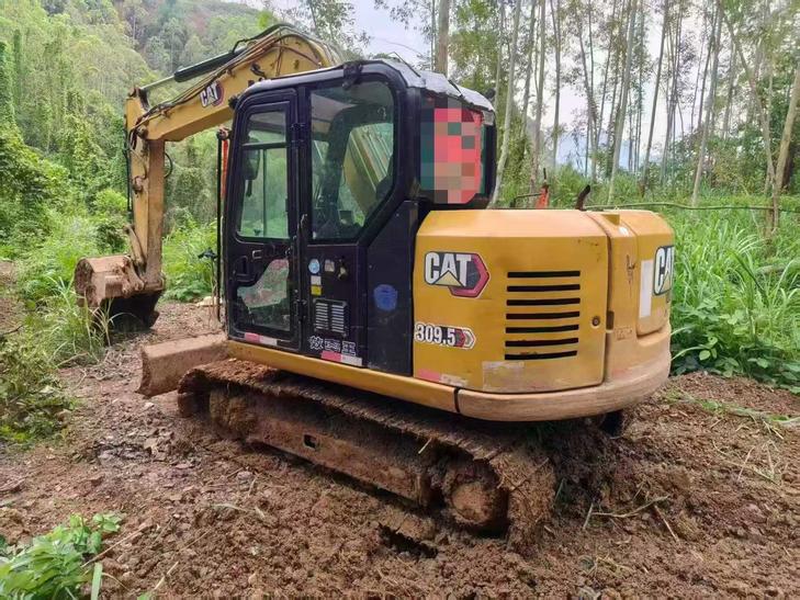 Buy Caterpillar 307B Used Excavator / 1