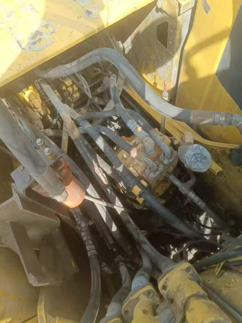 Buy Komatsu PC200-8 Used Excavator / 3