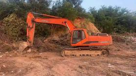 Buy Doosan DH300-7 Used Excavator / 6 Buy Doosan DH300-7 Used Excavator / 6