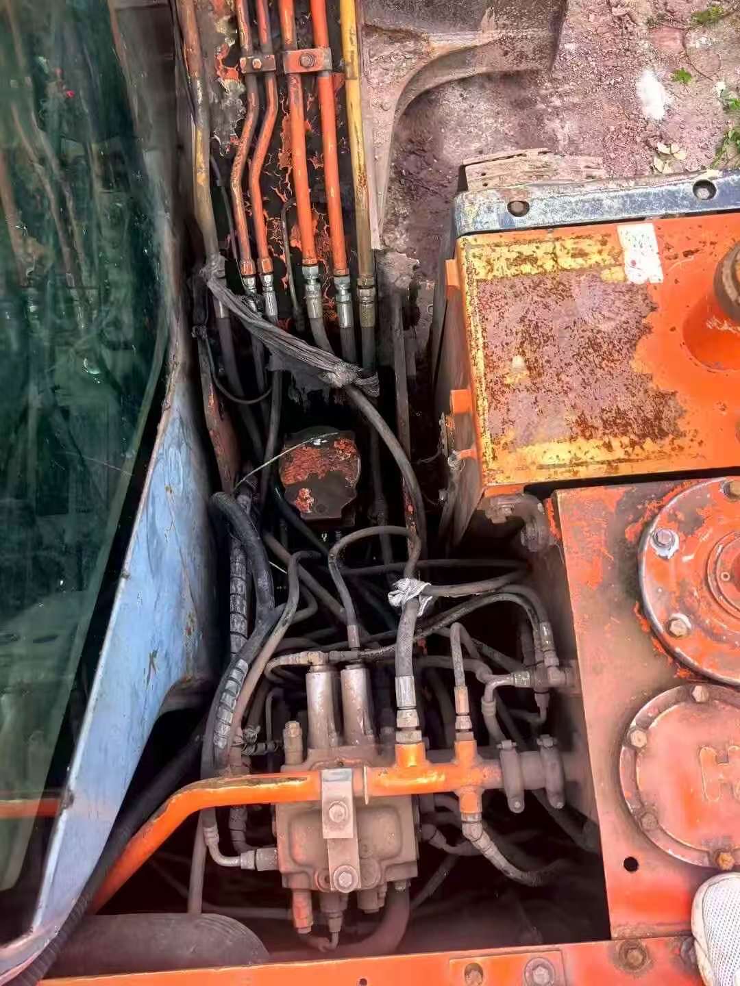 Buy Hitachi ZX60 Used Excavator / 4