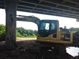 Buy Komatsu PC110-7 Used Excavator / 2 Buy Komatsu PC110-7 Used Excavator / 2