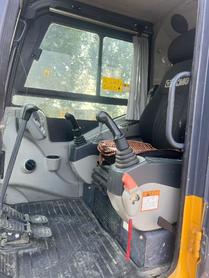Buy XCMG XE60 Used Excavator / 7 Buy XCMG XE60 Used Excavator / 7