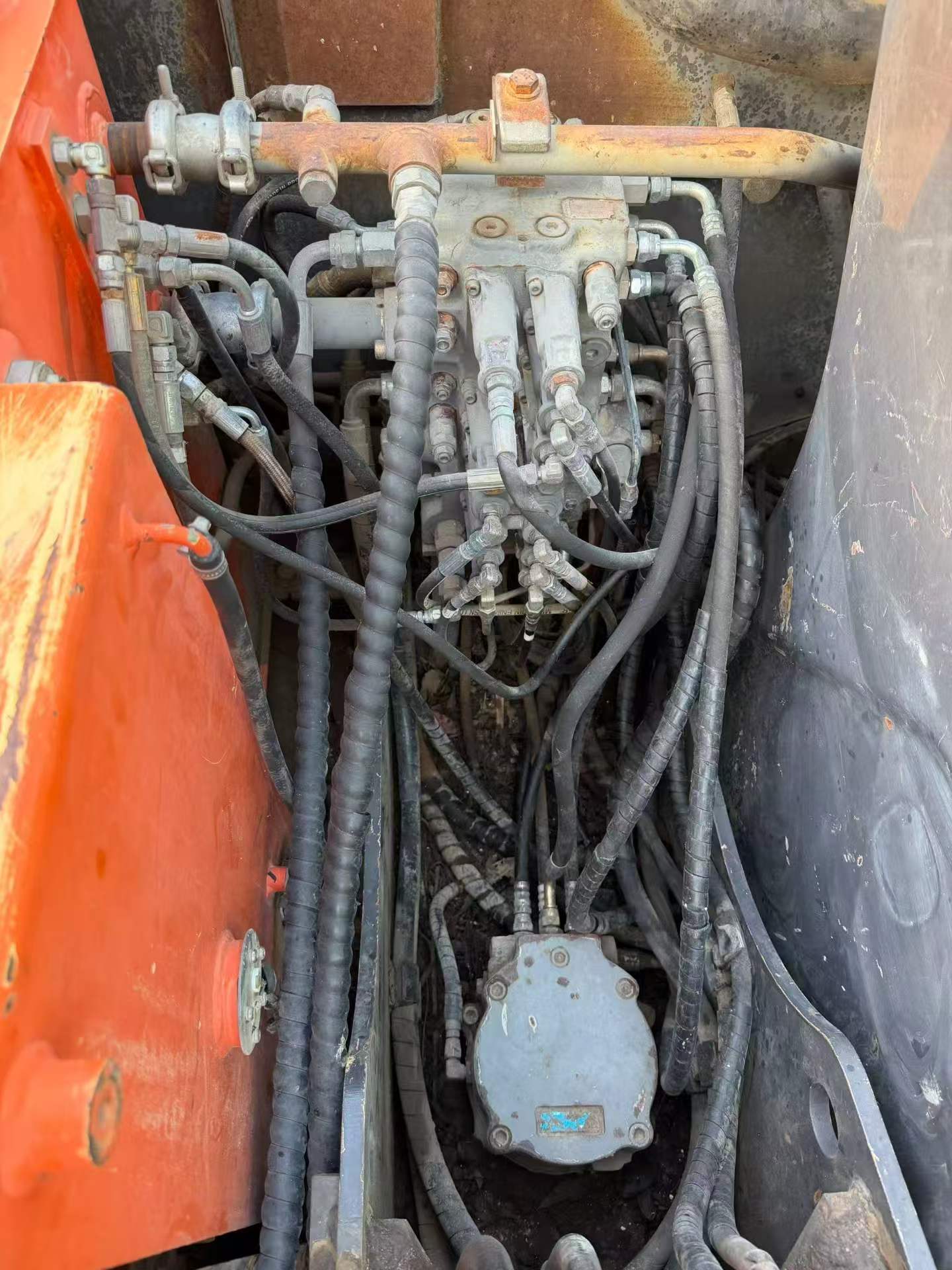 Buy Hitachi ZX60-5G Used Excavator / 6