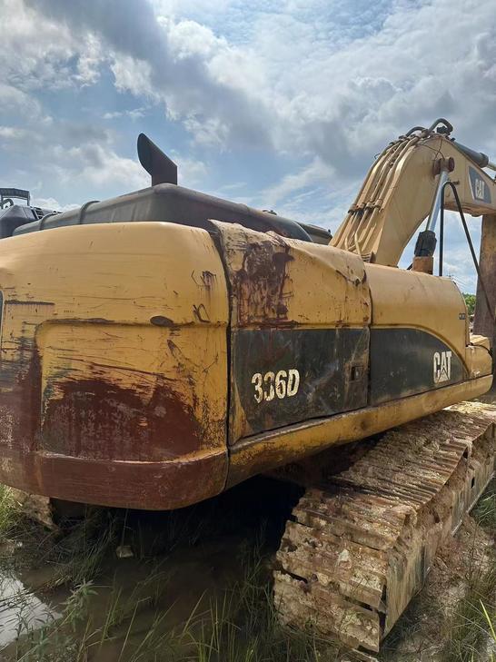 Buy Caterpillar 336E Used Excavator / 1